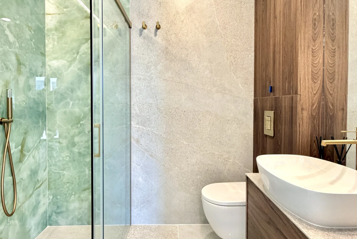 Apartament z dużym tarasem na drugim piętrze w Vista Mar 9