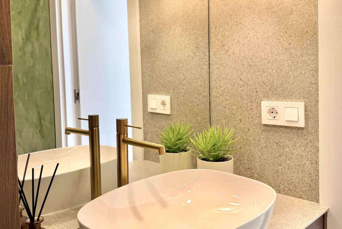 Apartament z dużym tarasem na drugim piętrze w Vista Mar 9