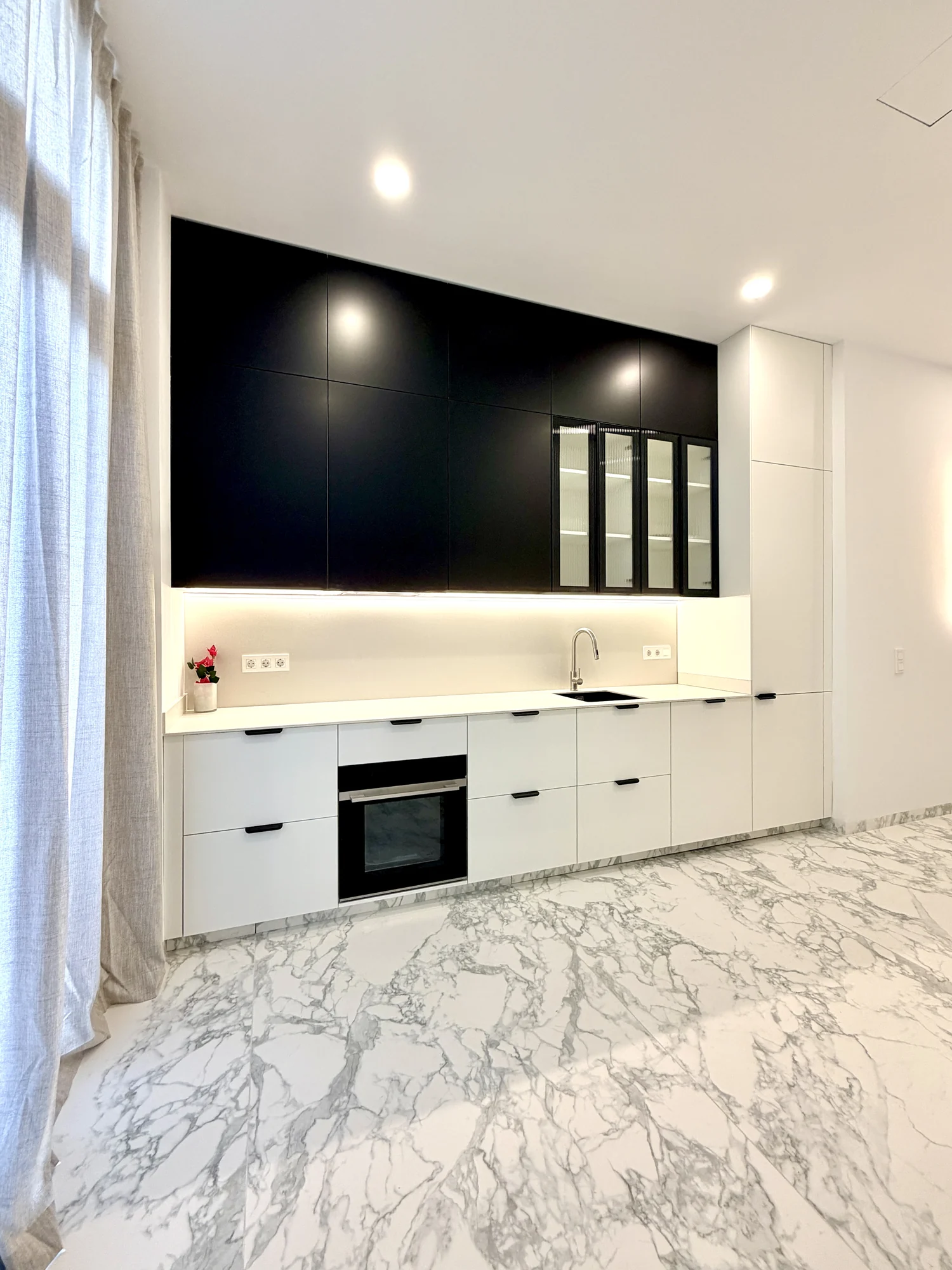 25 Elegancki apartament z patio w Vista Mar 9 w Los Abrigos