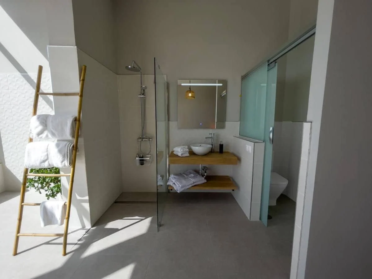 27 Kameralny hotel z basenem przy polu golfowym w Santa Brígida