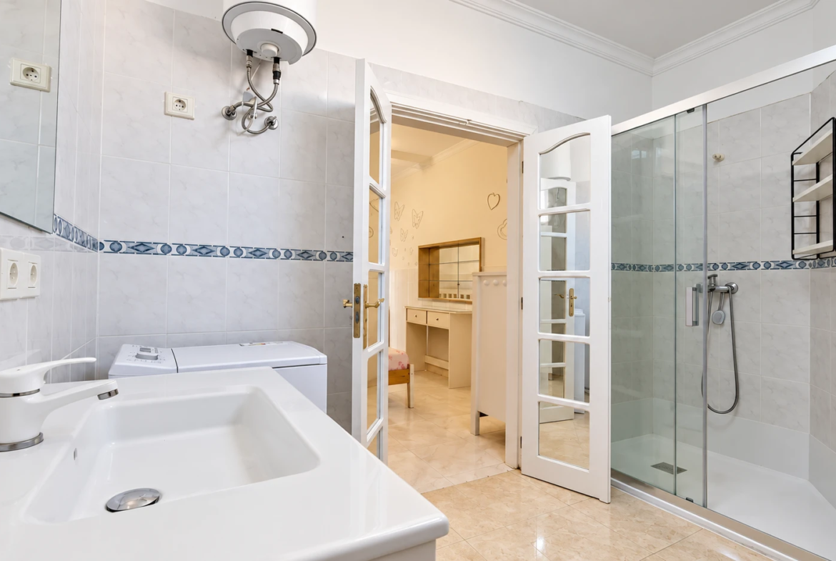 Ekskluzywny bungalow z 3 sypialniami, ogrodem i basenem blisko plaży i wydm w Playa del Inglés