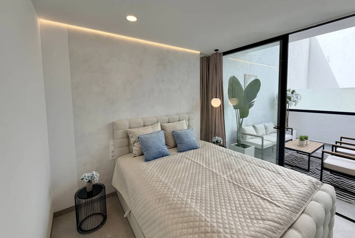 Apartament z dwiema sypialniami i dużym tarasem w Vista Mar 9