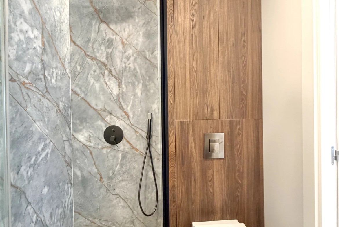 Nowoczesny apartament z przestronnym balkonem w Vista Mar 9