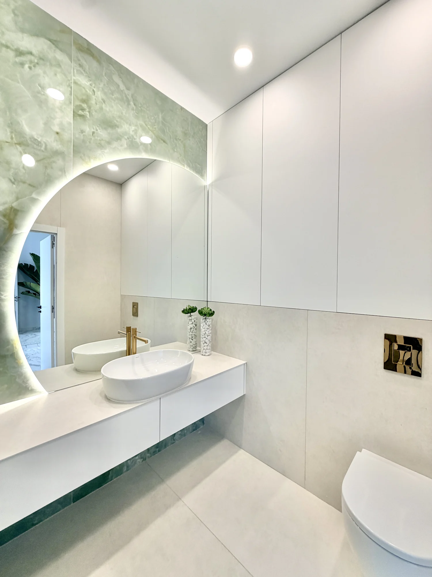 28 Przestronny apartament z dwiema sypialniami i tarasem w Vista Mar 9, Los Abrigos, Teneryfa