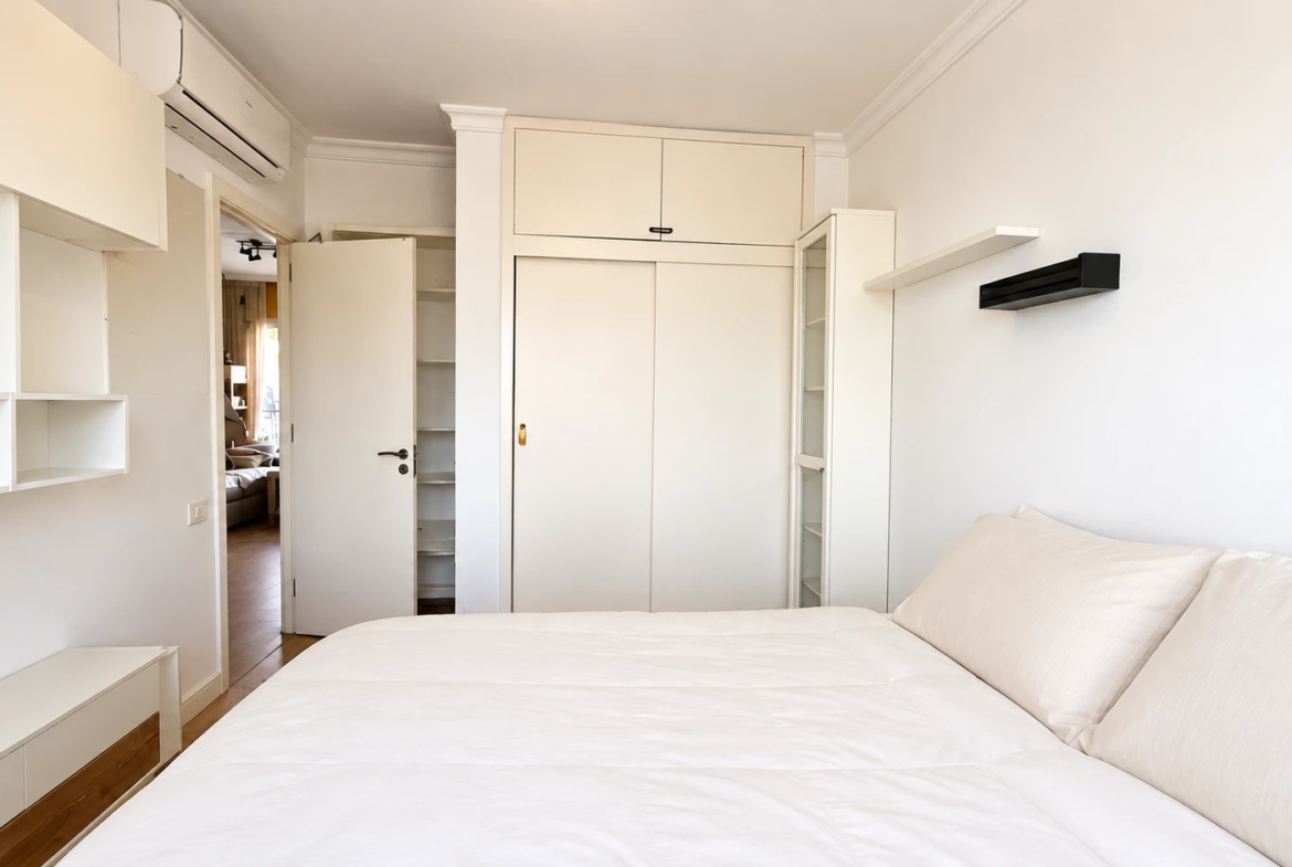 Apartament z 2 sypialniami, tarasem i widokiem na basen w Playa del Inglés