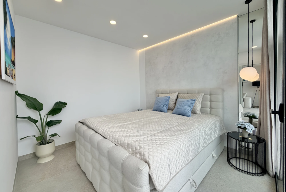 Apartament z dwiema sypialniami i dużym tarasem w Vista Mar 9
