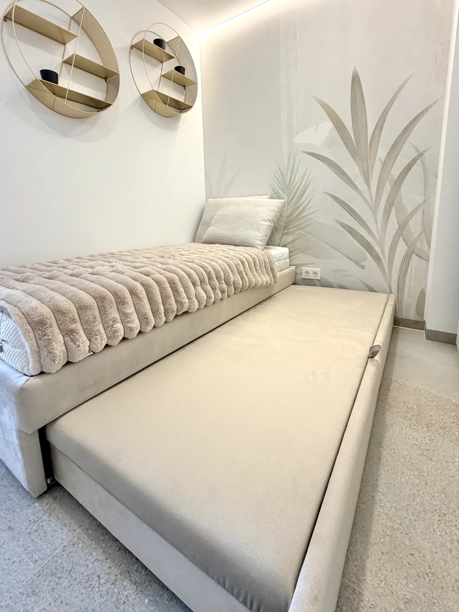 32 Kompaktowy apartament z dwiema sypialniami i balkonem w Vista Mar 9