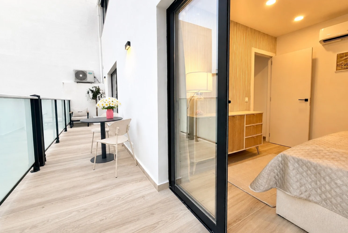 Nowoczesny apartament z przestronnym balkonem w Vista Mar 9