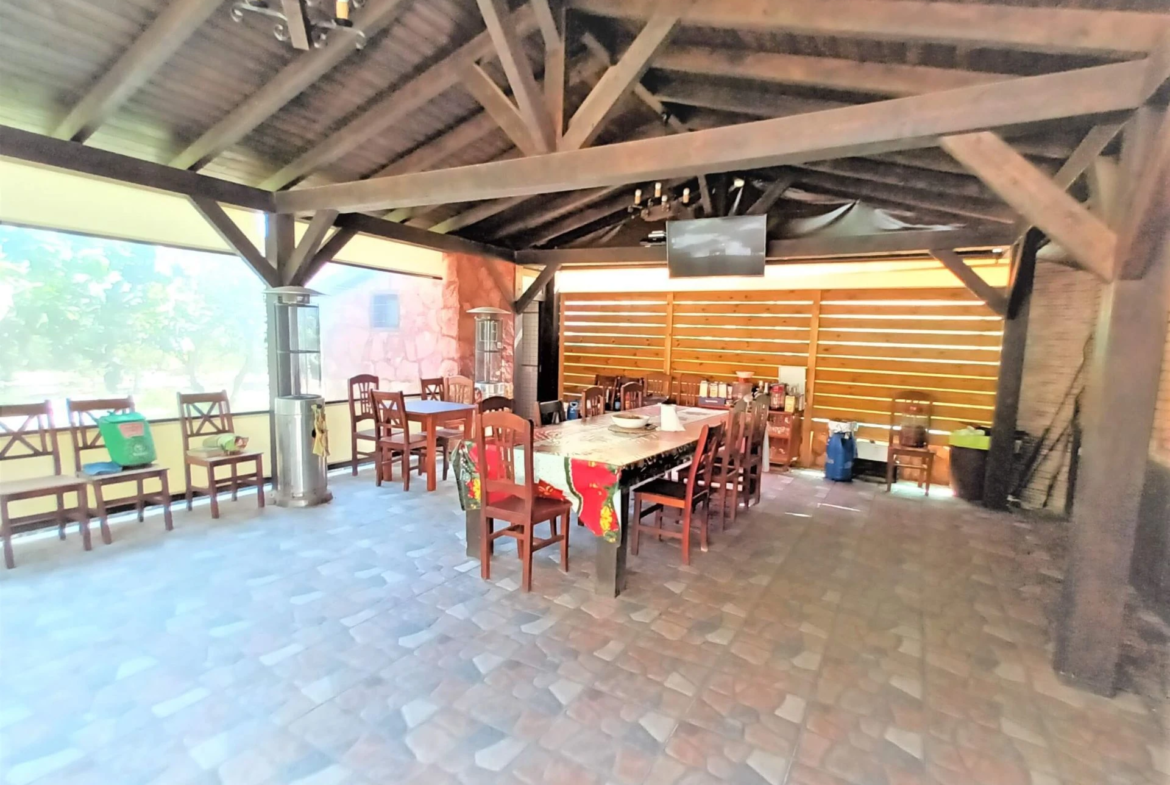 Wyjątkowa willa z prywatnym basenem i działką ponad 10 000 m² w Mogán