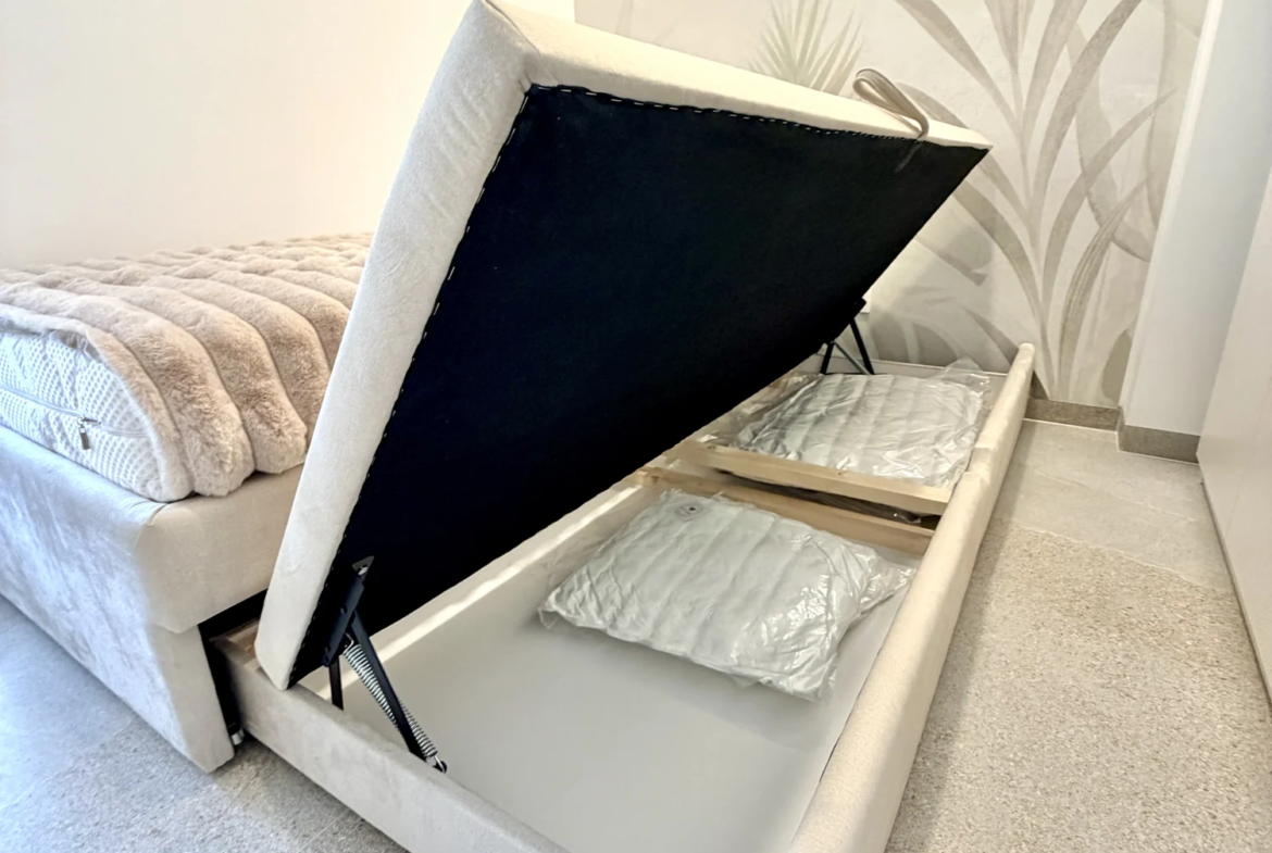 Kompaktowy apartament z dwiema sypialniami i balkonem w Vista Mar 9