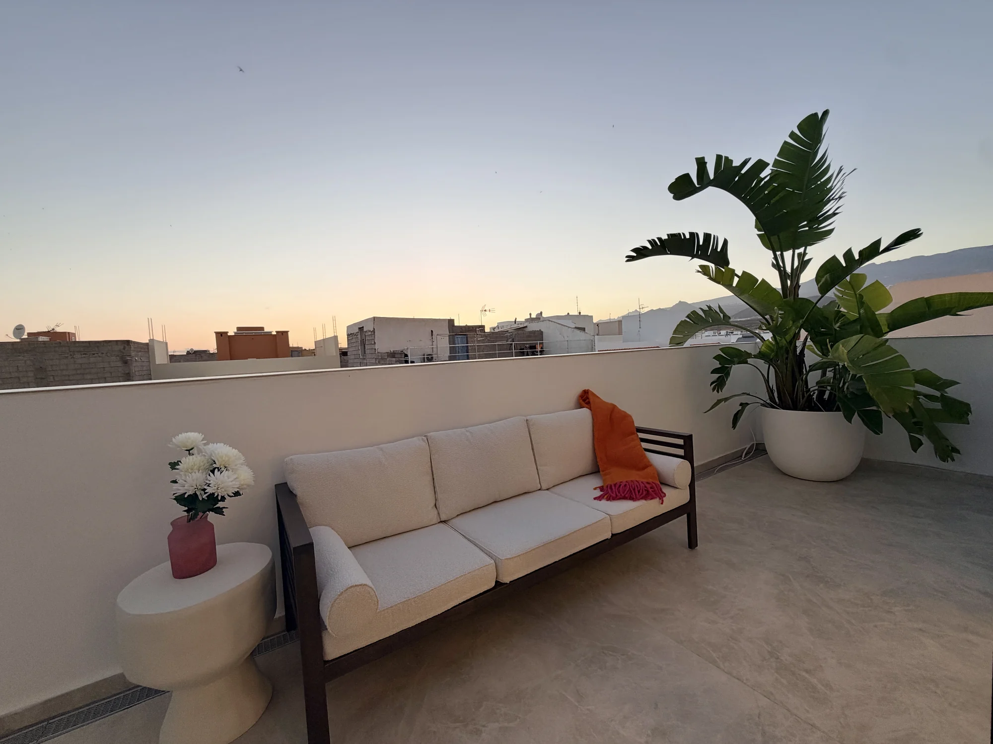 34 Penthouse z tarasem panoramicznym w Vista Mar 9 w Los Abrigos