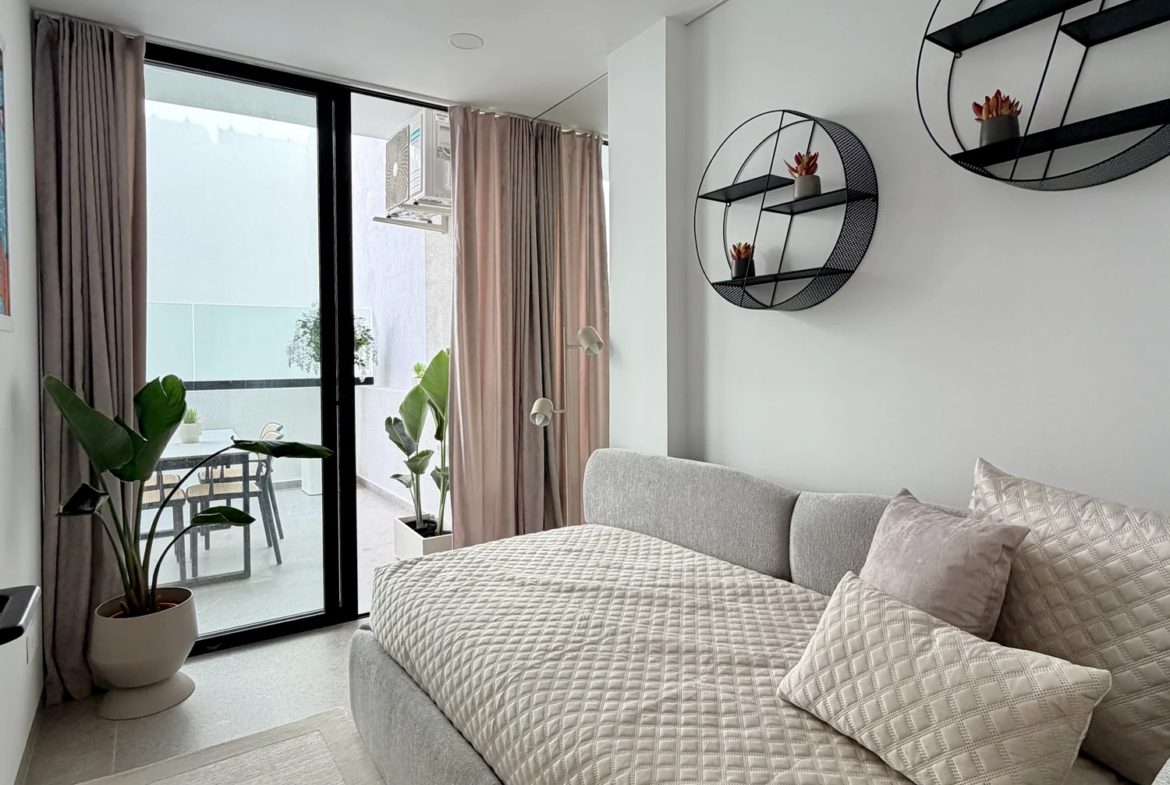 Apartament z dwiema sypialniami i dużym tarasem w Vista Mar 9