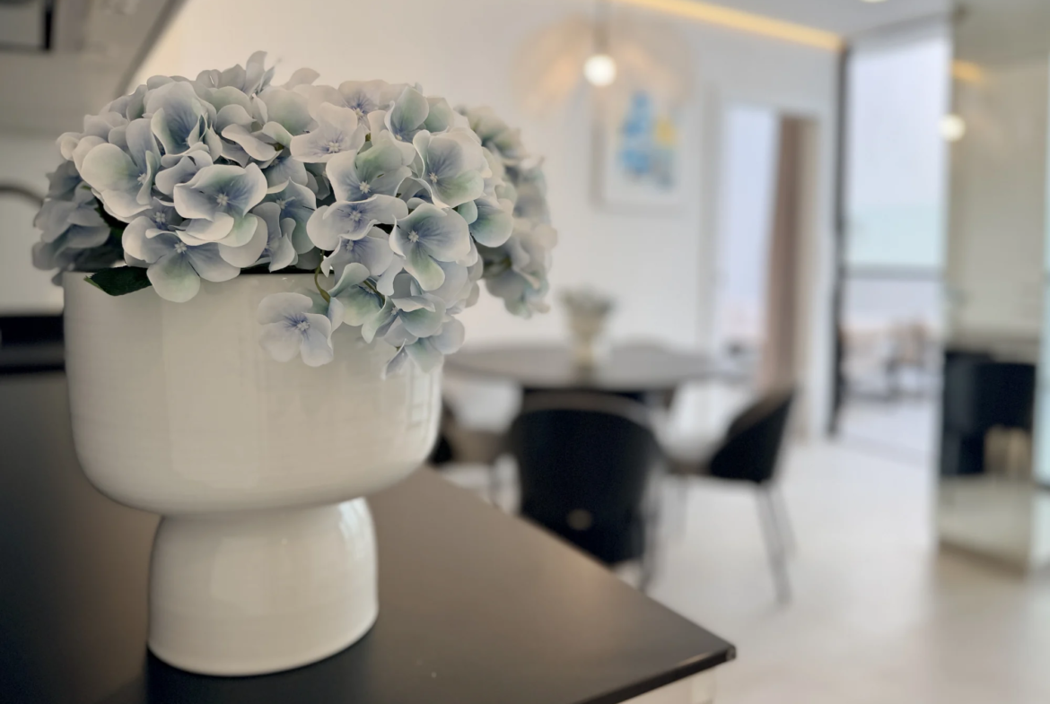 Apartament z dwiema sypialniami i dużym tarasem w Vista Mar 9