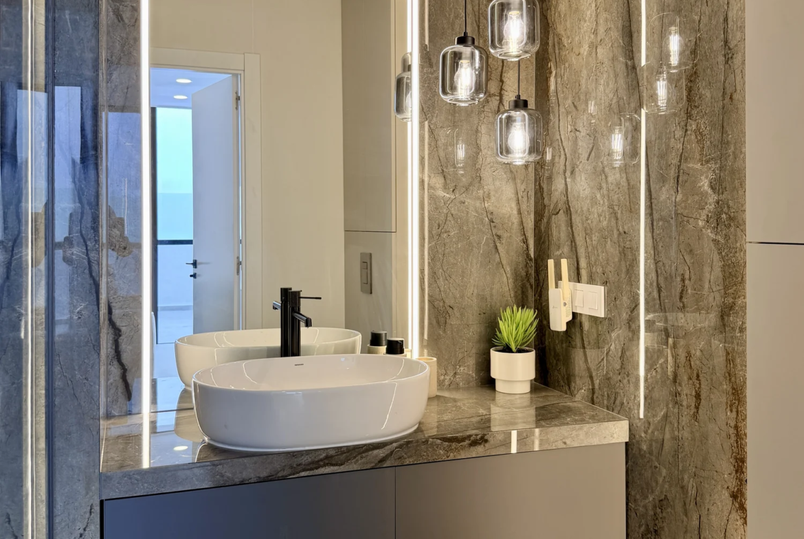 Apartament z dwiema sypialniami i dużym tarasem w Vista Mar 9