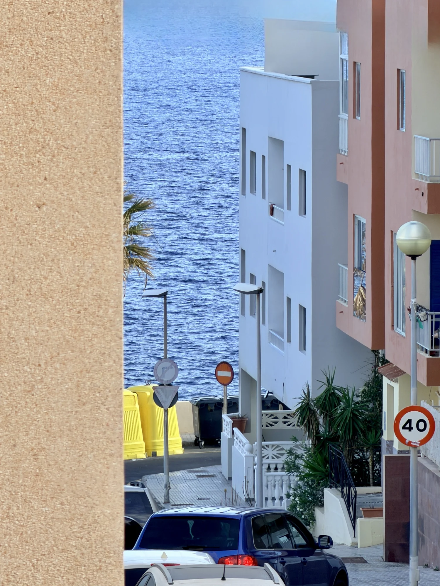 40 Kompaktowy apartament z dwiema sypialniami i balkonem w Vista Mar 9