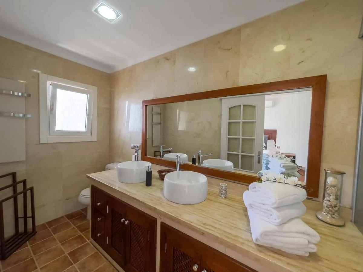 46 Kameralny hotel z basenem przy polu golfowym w Santa Brígida