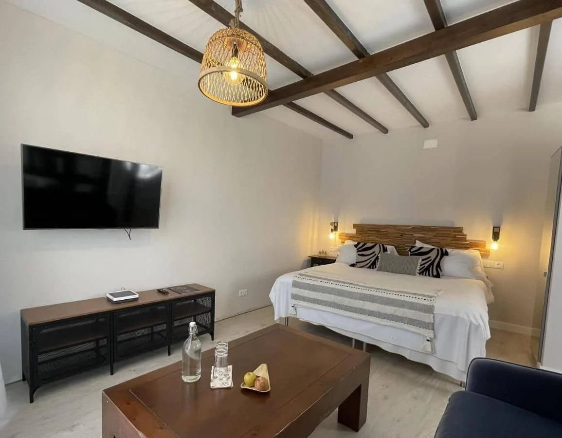 51 Kameralny hotel z basenem przy polu golfowym w Santa Brígida
