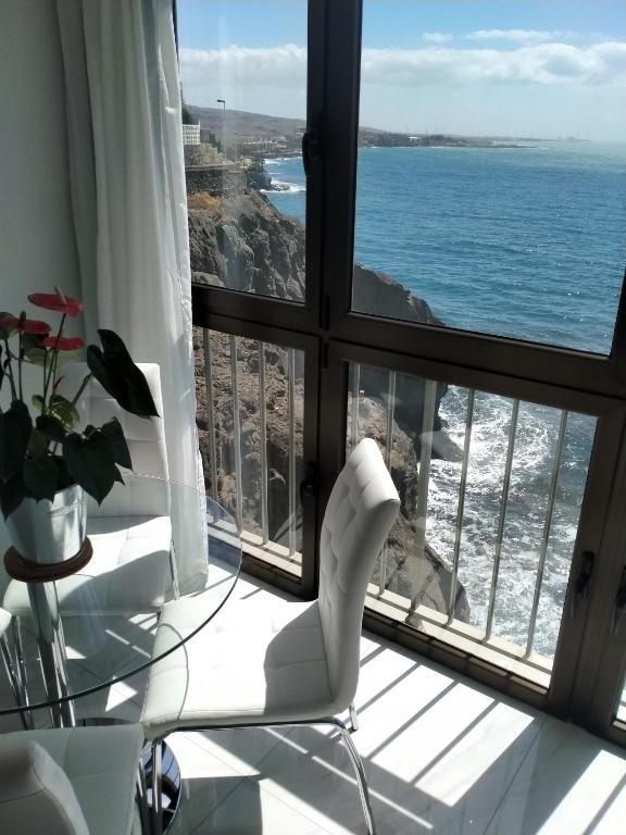 Odnowione studio z widokiem na ocean i basenem w San Agustín