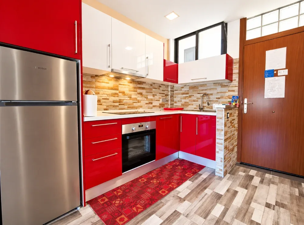 Odnowiony apartament z tarasem i basenem w Puerto Rico
