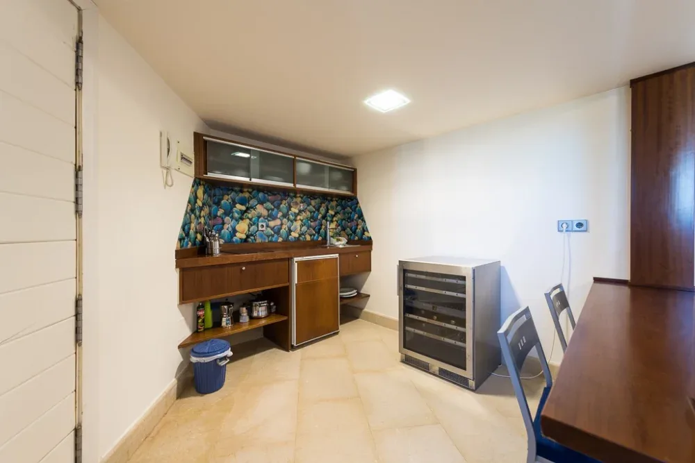 Dom w pierwszej linii brzegowej z niezależnym apartamentem w San Agustín